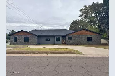 1426 W Royal Palm Road, Phoenix, AZ 85021 - Photo 1