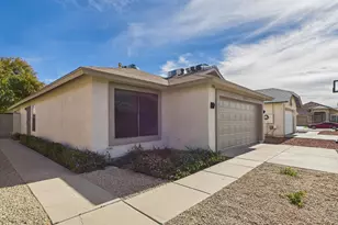 11807 N 76th Ave, Peoria, AZ 85345 - Photo 1