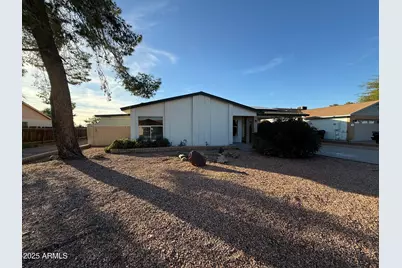9642 N 37th Avenue, Phoenix, AZ 85051 - Photo 1