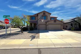1637 W Green Tree Dr, San Tan Valley, AZ 85144 - Photo 1