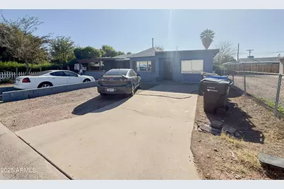 2615 W Augusta Avenue #2, Phoenix, AZ 85051 - Photo 1