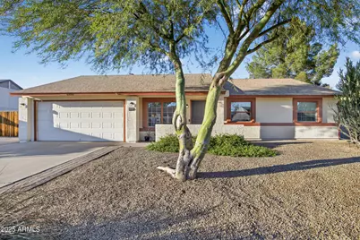 6820 W Sunnyside Drive, Peoria, AZ 85345 - Photo 1