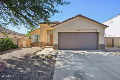 2139 W Tracy Lane, Phoenix, AZ 85023 - Photo 1