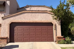 2506 E Shaw Butte Dr, Phoenix, AZ 85028 - Photo 1
