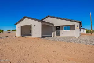 438 Liesen Dr, Morristown, AZ 85342 - Photo 1