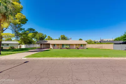 4808 N 29th Place, Phoenix, AZ 85016 - Photo 1