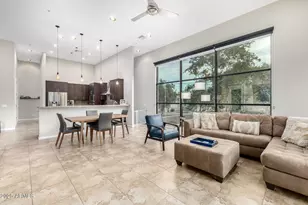 920 E Mitchell Dr, Phoenix, AZ 85014 - Photo 1