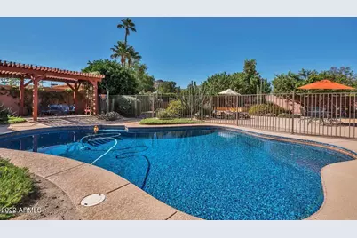 2833 E Hillery Drive, Phoenix, AZ 85032 - Photo 1