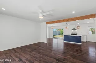 8638 E Palm Ln, Scottsdale, AZ 85257 - Photo 13