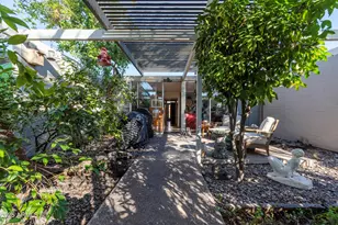 4225 N 36th St, Phoenix, AZ 85018 - Photo 1