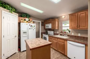 2650 W Union Hills Dr, Phoenix, AZ 85027 - Photo 9