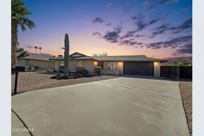 4623 W Echo Lane, Glendale, AZ 85302 - Photo 1