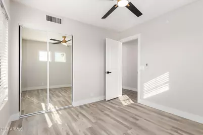 7784 W Sierra Vista Drive, Glendale, AZ 85303 - Photo 31