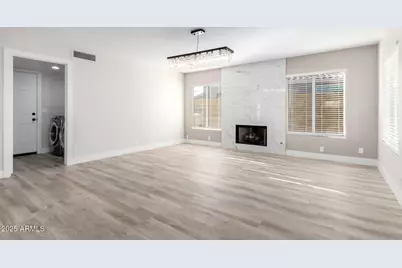 7784 W Sierra Vista Drive, Glendale, AZ 85303 - Photo 9