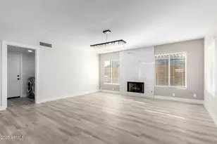 7784 W Sierra Vista Dr, Glendale, AZ 85303 - Photo 9