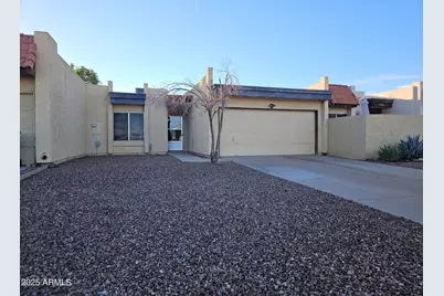 5350 S Farmer Avenue, Tempe, AZ 85283 - Photo 1