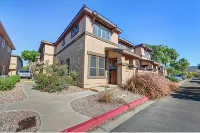 1225 N 36th Street #1042, Phoenix, AZ 85008 - Photo 1