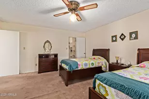 10442 W Harmont Dr, Peoria, AZ 85345 - Photo 15