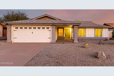 19237 N 5th Avenue, Phoenix, AZ 85027 - Photo 1