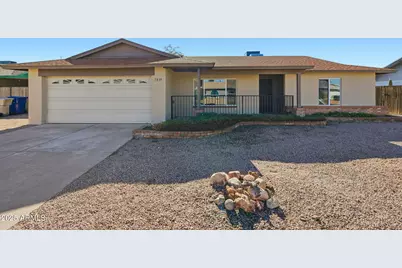 5839 W Hearn Road, Glendale, AZ 85306 - Photo 1