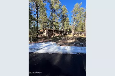 800 E Reindeer Drive, Munds Park, AZ 86017 - Photo 1