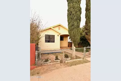 814 E 13th Street, Douglas, AZ 85607 - Photo 1