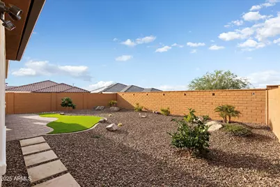26820 W Kerry Lane, Buckeye, AZ 85396 - Photo 37