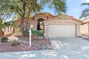 4523 E Bighorn Ave, Phoenix, AZ 85044 - Photo 1