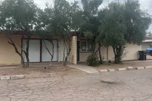 2034 W Cactus Rd, Phoenix, AZ 85029 - Photo 1