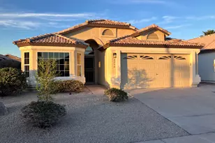 2240 E Aire Libre Ave, Phoenix, AZ 85022 - Photo 1