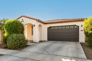 1229 E Maldonado Dr, Phoenix, AZ 85042 - Photo 1