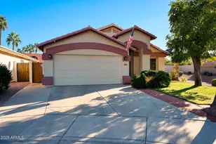 741 S Silverbrush Dr, Chandler, AZ 85226 - Photo 1