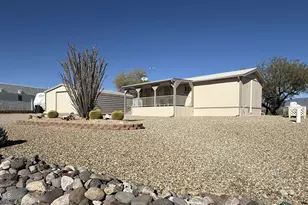 21190 W Obsidian Dr, Congress, AZ 85332 - Photo 1