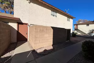 860 E Brown Rd, Mesa, AZ 85203 - Photo 1