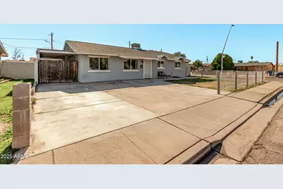 807 E Dolphin Avenue, Mesa, AZ 85204 - Photo 1