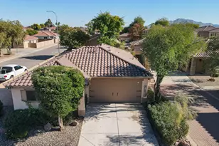 2323 E Peach Tree Dr, Chandler, AZ 85249 - Photo 1