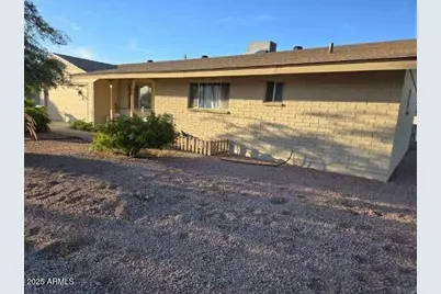 860 E Kachina Avenue, Apache Junction, AZ 85119 - Photo 1