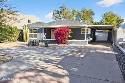 2210 E Cambridge Avenue, Phoenix, AZ 85006 - Photo 1