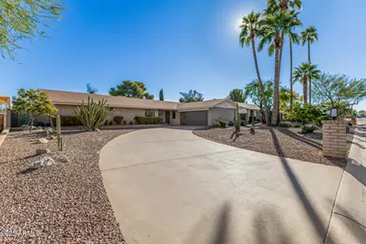 11449 N Bancroft Drive, Phoenix, AZ 85028 - Photo 1