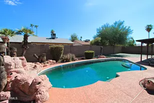 621 W Los Lagos Vista Ave, Mesa, AZ 85210 - Photo 1