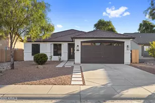 1073 E Estate Rd, San Tan Valley, AZ 85140 - Photo 1