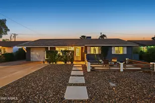 8113 E Oak St, Scottsdale, AZ 85257 - Photo 1