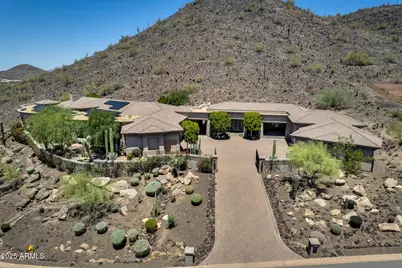 5142 W Arrowhead Lakes Drive, Glendale, AZ 85308 - Photo 1