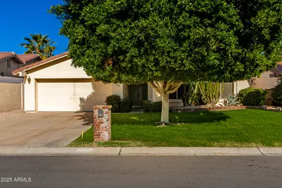 938 E Driftwood Drive, Tempe, AZ 85283 - Photo 1