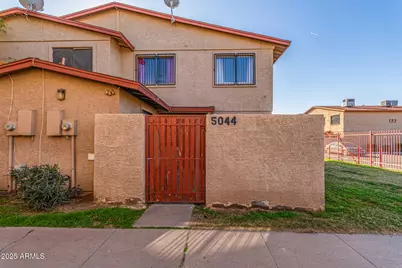 5044 N 40th Avenue, Phoenix, AZ 85019 - Photo 1