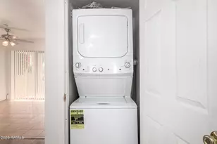 7502 E Thomas Rd, Scottsdale, AZ 85251 - Photo 15