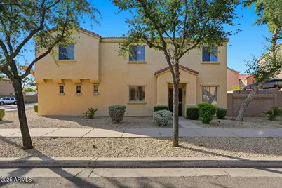3040 W Los Gatos Drive, Phoenix, AZ 85027 - Photo 1
