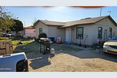 20 S 30th Avenue, Phoenix, AZ 85009 - Photo 1