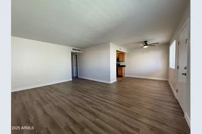 1702 W Tuckey Lane #Unit 231, Phoenix, AZ 85015 - Photo 1