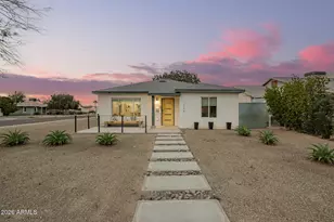 1328 E Weldon Ave, Phoenix, AZ 85014 - Photo 1